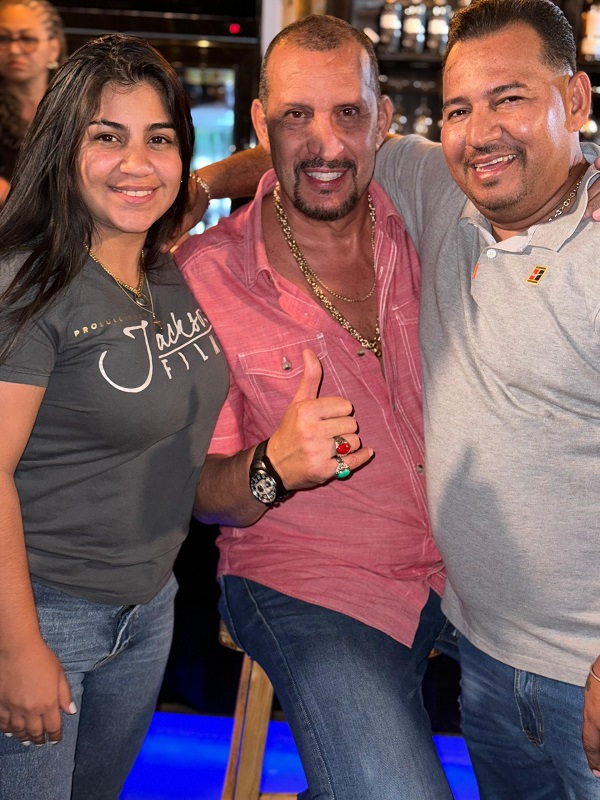 AZOTES DE BARRIO 2
