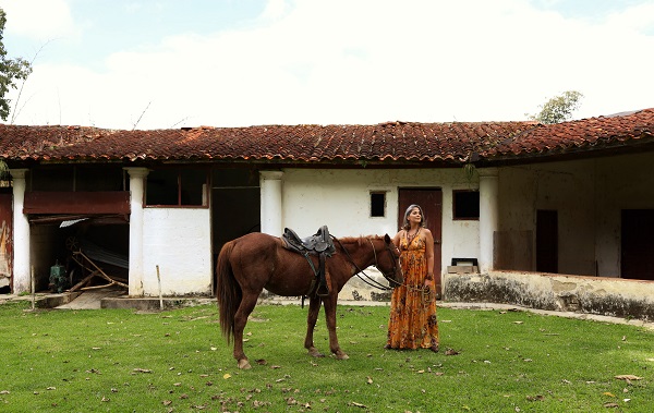 ANNAÉ TORREALBA